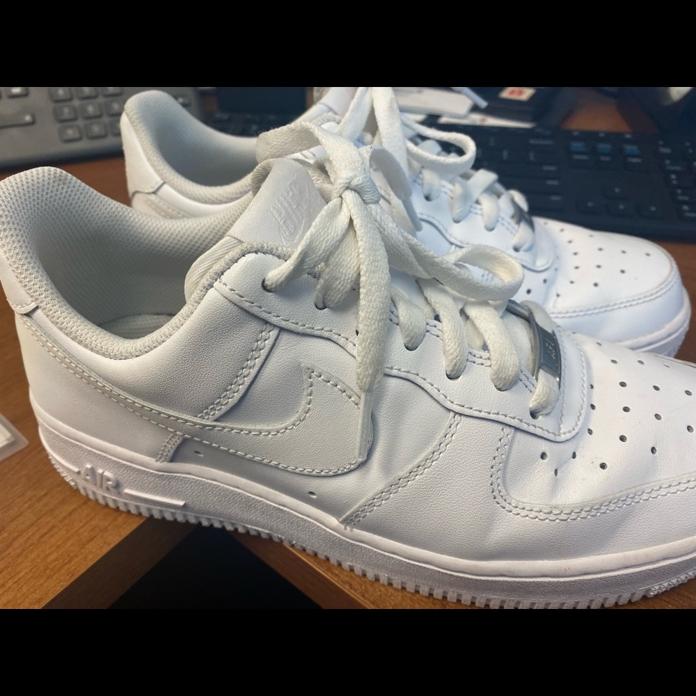 Air Force One, womens size 8, excellent used condition